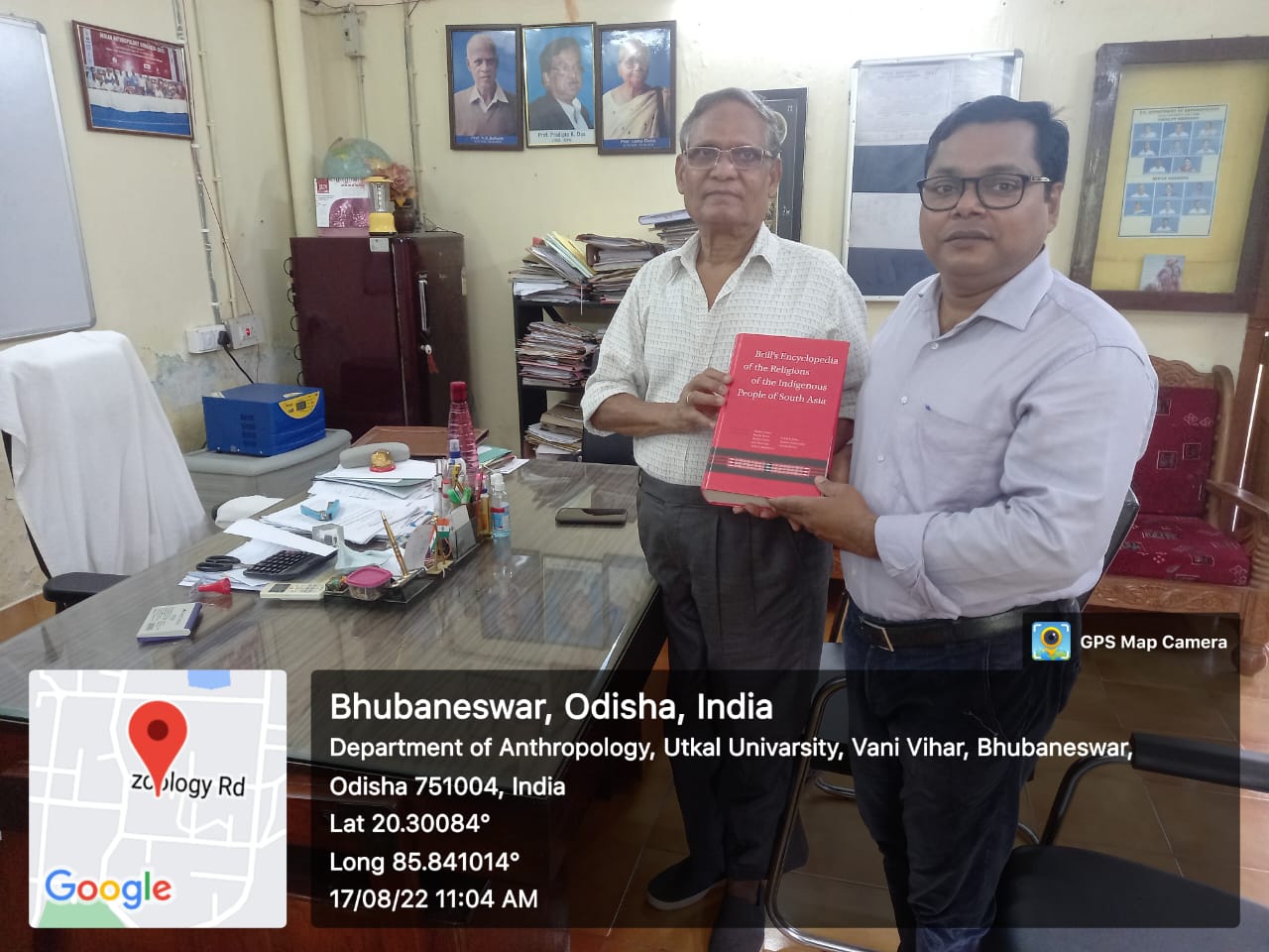 Prof. P.K. Nayak Donated a Book to the Seminar Library 