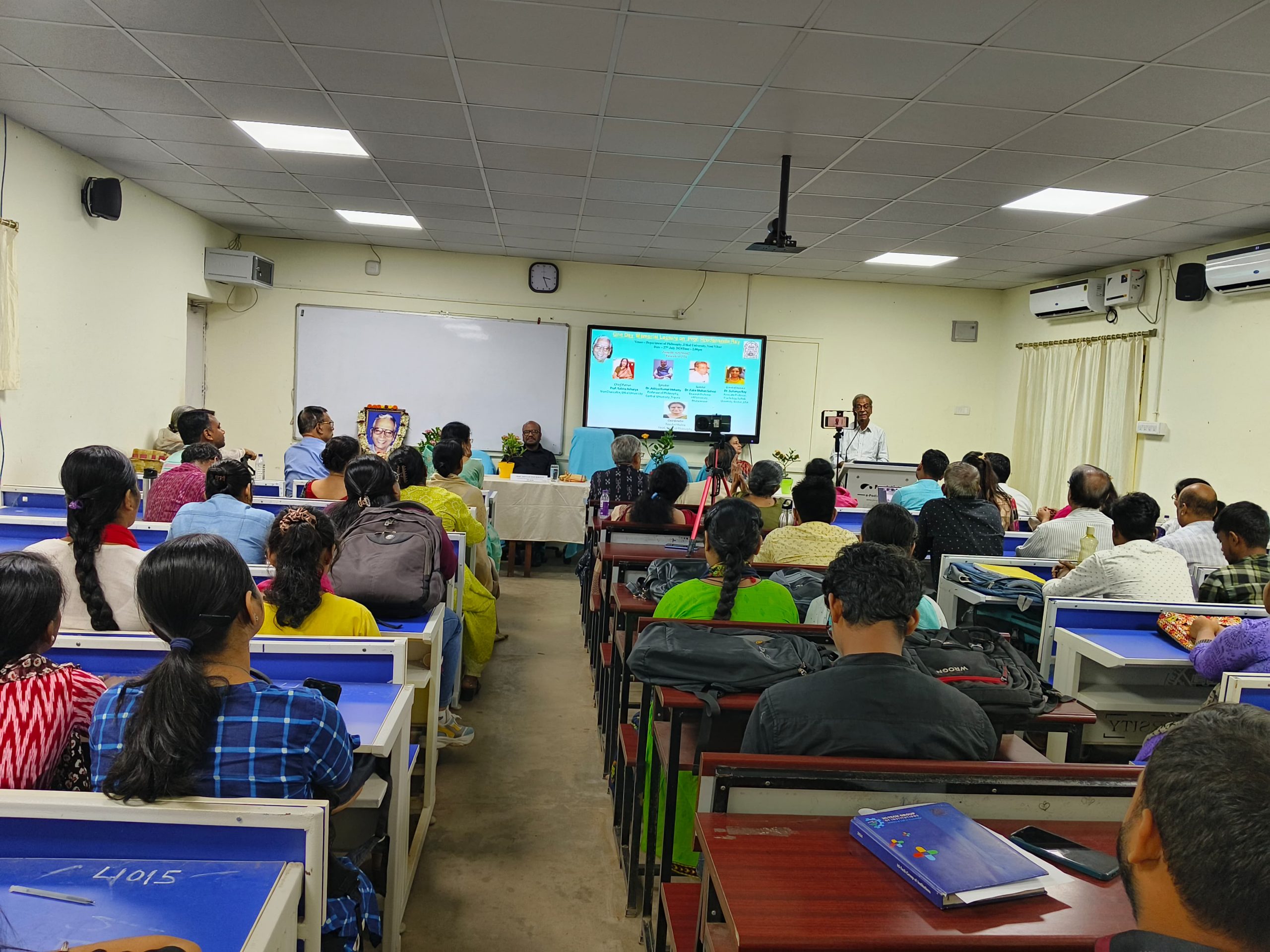 One day Memorial Lecture on Prof. Hrudananda Ray held on 27.07.2024 in Dept. of philosophy.