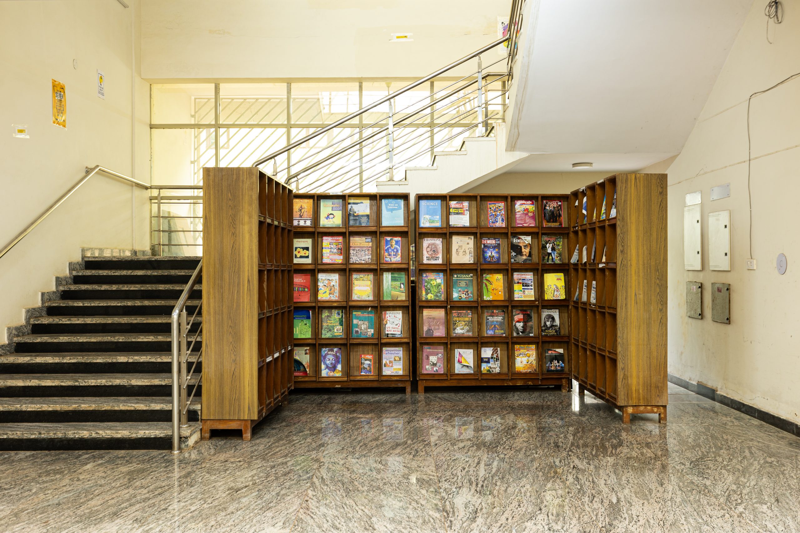 Parija Library